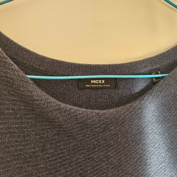 Long sleeved navy blue winter dress - Picture 5 of 6